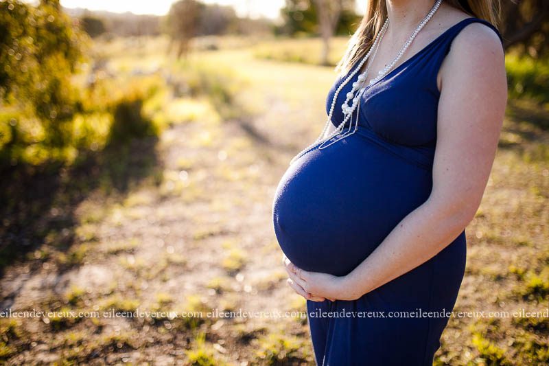 natural bushland maternity photo session, 