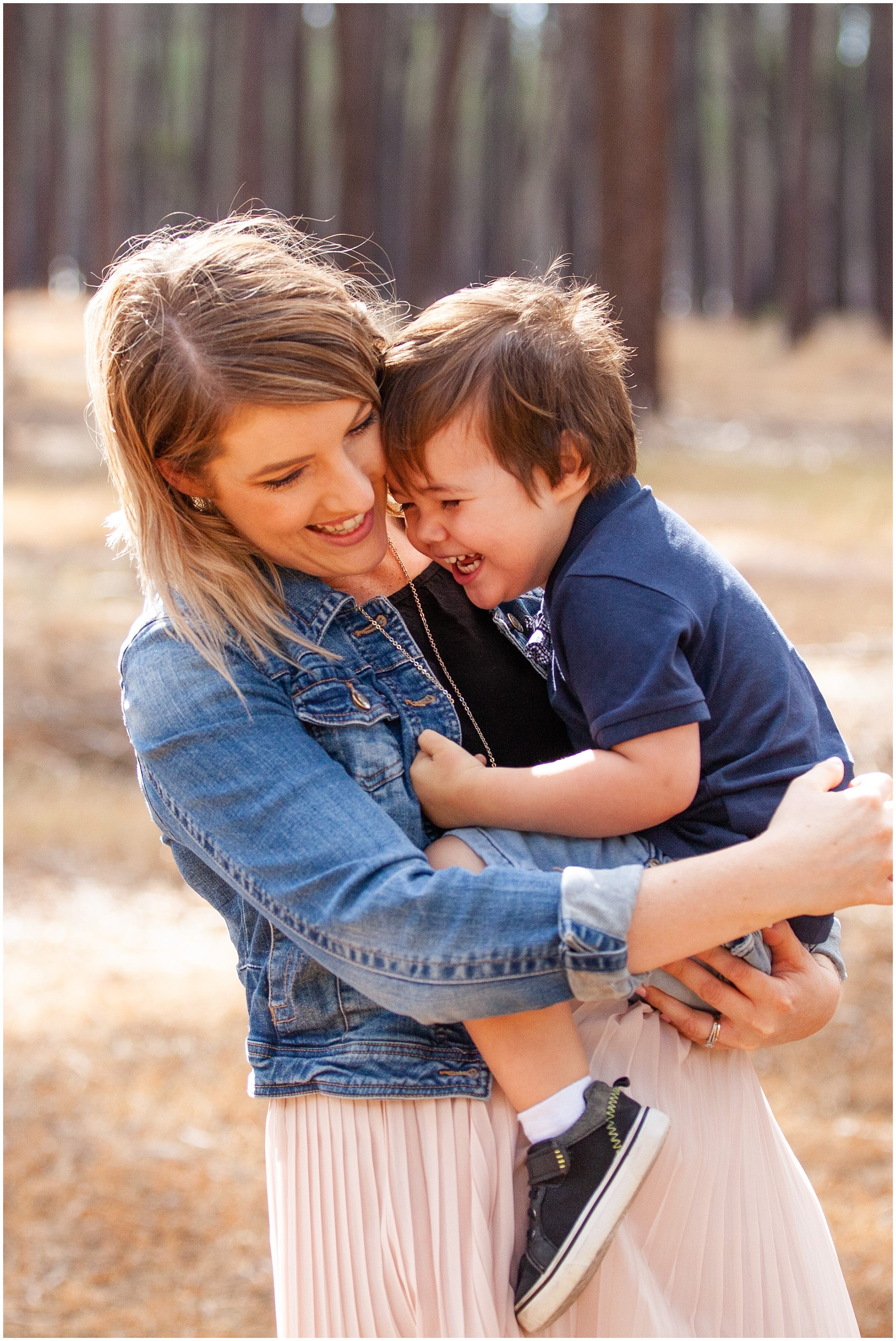 Perth family photographer pine forest family session